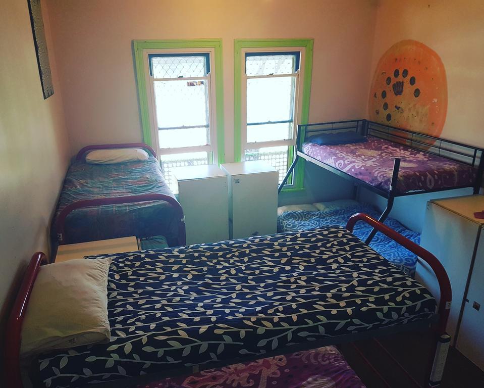 פרת'' Planet Inn Backpackers מראה חיצוני תמונה